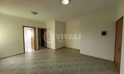 Apartamento com 2 quartos para alugar na rua josé panzarin, nova itatiba, itatiba por r$ 1.300