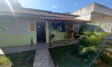 Casa com 2 quartos à venda na Rua Vinte, 12, Maravista, Niterói