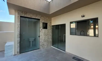 Casa de Alto Padrão com Acabamentos Premium Em Itaipuaçu a 500 Metros da Praia