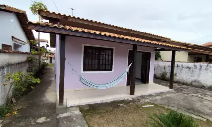 Casa no Barroco , Itaipuaçu, 03 quartos, sendo uma suíte 100m2 de área construída, cômodos grandes