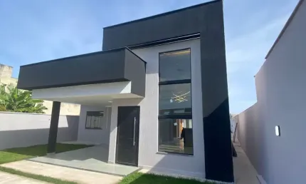 Casa com conceito moderno, piscina 03 quartos, sendo uma suíte em Itaipuaçu