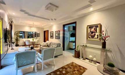 Linda Casa no Bairro de Fátima - 201m² - 100% Projetada - 3 Suítes