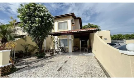 CASA DUPLEX NO CONDOMINIO VILLAGIO SAN MARINO - JOSÉ DE ALENCAR