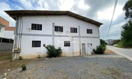 Apartamento com 3 quartos para alugar no Souza Cruz, Brusque 