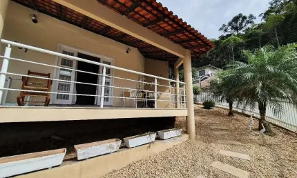 Casa com 3 quartos à venda no Primeiro de Maio, Brusque 