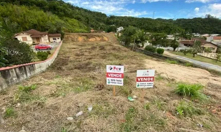 Terreno à venda no Guarani, Brusque 