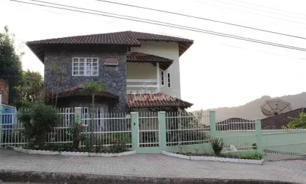 Casa com 3 quartos à venda no Jardim Maluche, Brusque 