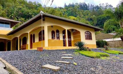 Casa com 4 quartos à venda no Centro, Botuverá 