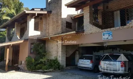 Casa com 4 quartos à venda no Primeiro de Maio, Brusque 