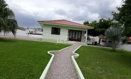Casa com 4 quartos à venda no Limoeiro, Brusque 