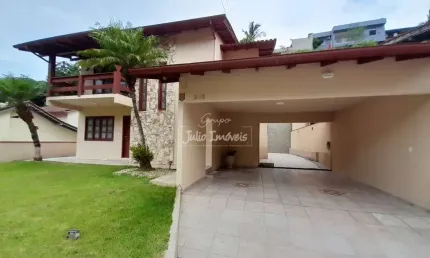 Casa com 3 quartos à venda no Primeiro de Maio, Brusque 