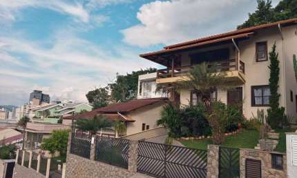 Casa com 4 quartos à venda no Centro I, Brusque 