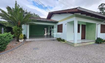 Casa com 2 quartos para alugar no São Pedro, Brusque 
