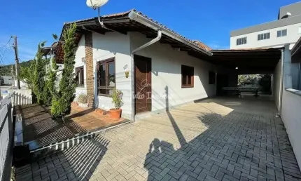 Casa com 3 quartos à venda no Dom Joaquim, Brusque 