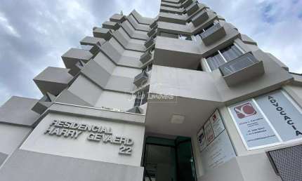 Apartamento com 3 quartos à venda no Centro I, Brusque 