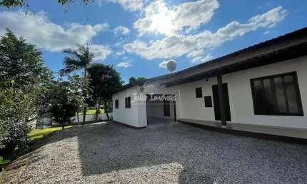 Casa com 5 quartos à venda no Guarani, Brusque 