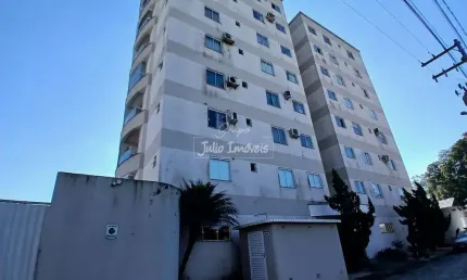 Apartamento com 2 quartos para alugar no Guarani, Brusque 