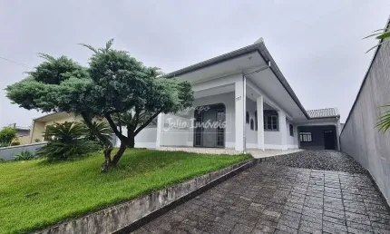 Casa com 3 quartos para alugar no São Luiz, Brusque 