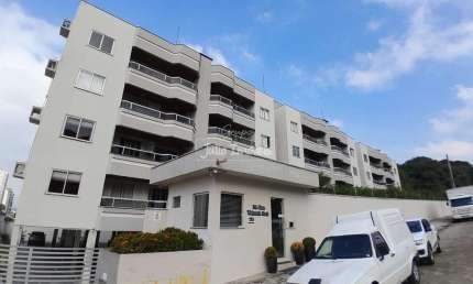Apartamento com 3 quartos para alugar no Centro I, Brusque 