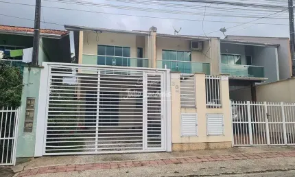 Casa com 2 quartos para alugar no Águas Claras, Brusque 