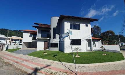 Casa com 4 quartos à venda no Guarani, Brusque 