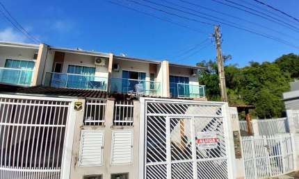 Casa com 2 quartos para alugar no Paquetá, Brusque 