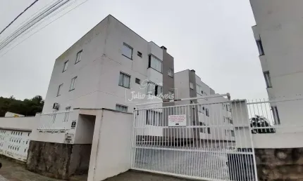 Apartamento com 2 quartos para alugar no Dom Joaquim, Brusque 