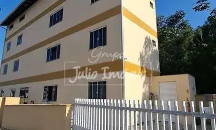Apartamento com 2 quartos para alugar no Águas Claras, Brusque 