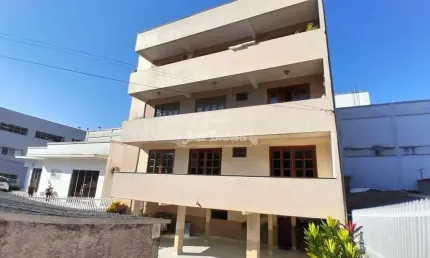 Apartamento com 3 quartos para alugar no Souza Cruz, Brusque 