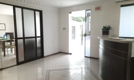 Excelente oportunidade com  3 dormitórios no centro