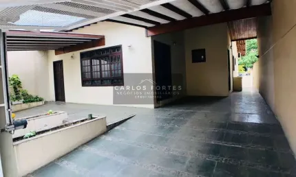 ÓTIMA CASA VENDA FUNDO ACESSO PRAÇA JARDIM ALVORADA SÃO JOSÉ DOS CAMPOS