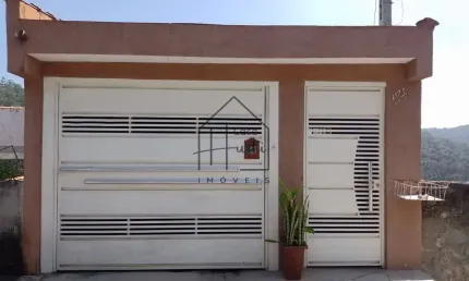 Casa à Venda - 363 m² - 6 dormitórios sendo 2 suítes - Granja Carolina - Cotia/SP
