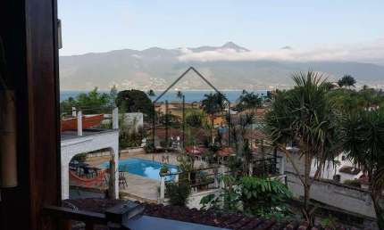 Vista Espetacular para o Mar e para Ilhabela - Casa à Venda - Praia do Arrastão - São Sebastião/SP