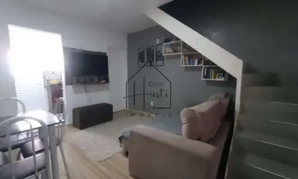 Casa à Venda - 56m² - 2 dormitórios - Bairro Água Espraiada (Caucaia do Alto), Cotia/SP