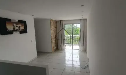 Apartamento à Venda  - 3 dormitórios sendo 1 suíte - 64m² - Jardim Monte Santo - Cotia/SP