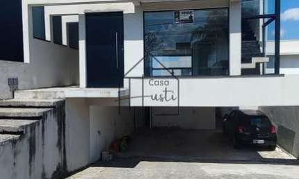 Casa em condomínio fechado com 3 quartos à venda na Estrada Carlos Antônio Pereira de Castro, 3471, Pitas, Cotia