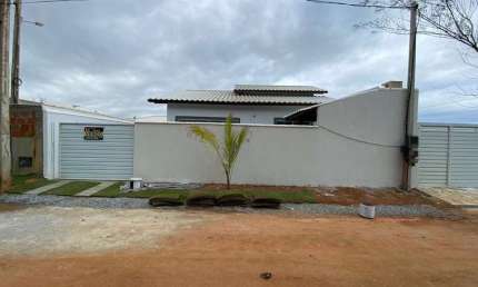 Casa para Venda em Cabo Frio, Orla 500 (Tamoios), 2 dormitórios, 2 suítes, 3 banheiros, 1 vaga