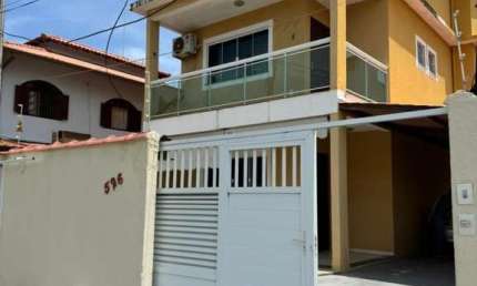 Casa para Venda em Rio das Ostras, Costazul, 3 dormitórios, 1 suíte, 2 banheiros, 1 vaga