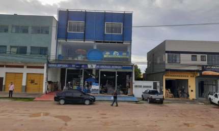 Loja para Locação em Cabo Frio, Vista Alegre (Tamoios), 1 suíte, 4 banheiros