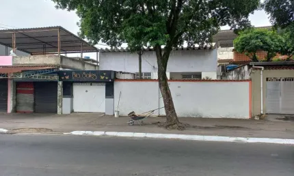 Casa para Locação em Nova Iguaçu, Vila Operária, 3 dormitórios, 1 suíte, 2 banheiros, 1 vaga
