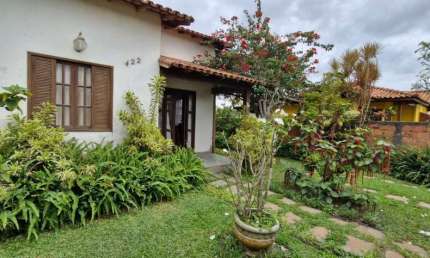 Casa para Venda em Cabo Frio, Long Beach (Tamoios), 2 dormitórios, 1 suíte, 2 banheiros, 1 vaga