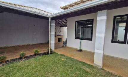 Casa para Locação em Cabo Frio, Verão Vermelho (Tamoios), 2 dormitórios, 1 suíte, 2 banheiros, 1 vaga