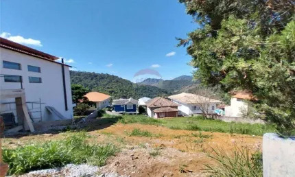 Terreno à venda no Albuquerque, Teresópolis 