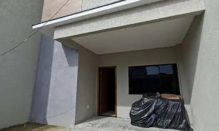 Triplex geminado com 3 dormitórios no centro de navegantes/sc