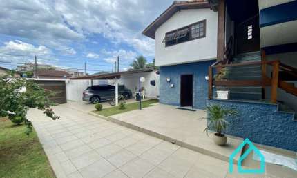 Casa com 4 suítes à venda no bairro Estufa 1  - Ubatuba SP