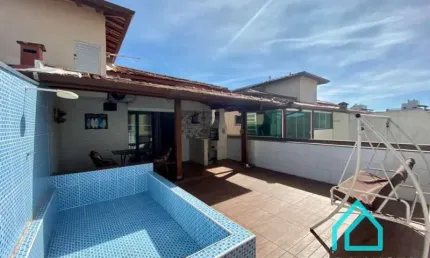 Cobertura com piscina a 50 metros da Praia grande Ubatuba SP