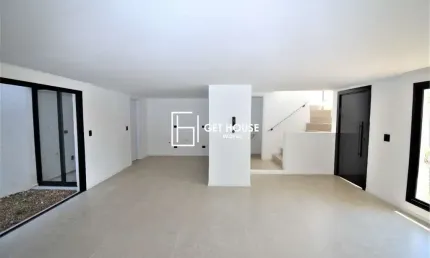 Casa em condomínio fechado com 3 quartos à venda na Rua Praxedes Silva Avelleda, 372, Santa Felicidade, Curitiba por R$ 975.000