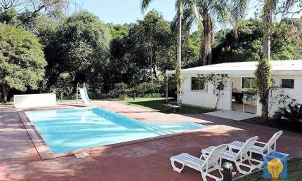 Casa com 4 dormitórios à venda, 804 m² por R$ 4.000.000,00 - Chácara de La Rocca - Carapicuíba/SP