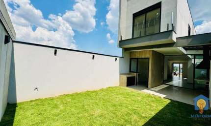 Casa com 3 dorms à Venda por R$ 1.140.000 - Granja Viana  Cotia/SP