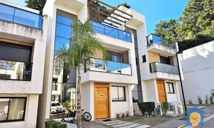 Casa com 3 dorms à Venda, 150 m² por R$ 895.000 - Parque Rincão - Cotia/SP